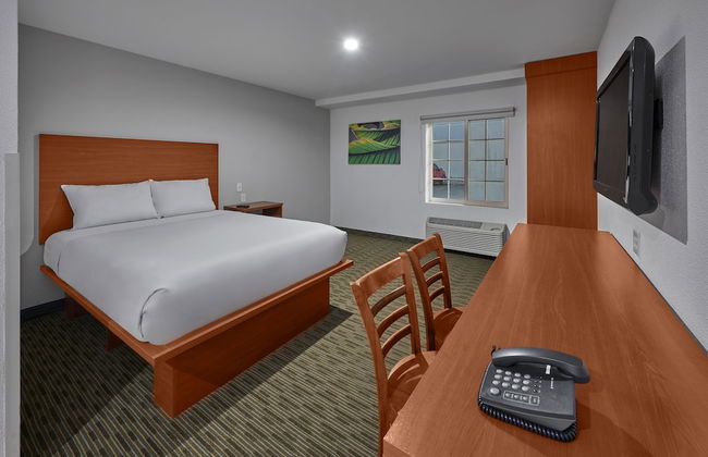 Extended Suites Monterrey Aeropuerto - Foto 8