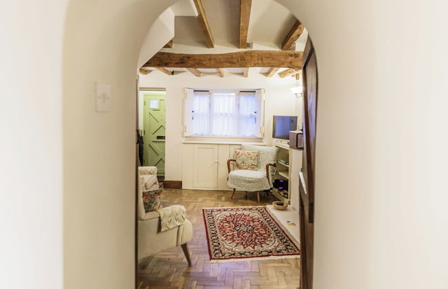 Honeypot Cottage-Lovely Bolthole in Stow - Photo 25