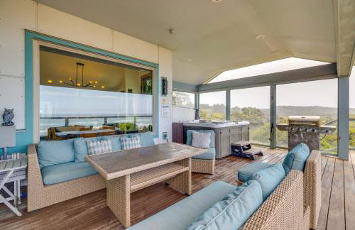 Oceanfront Home with Hot Tub, Sauna, 8 Mi to Newport - Foto 3