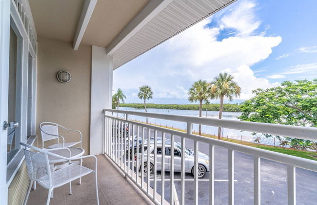 201 Little Harbor Inn - Photo 10