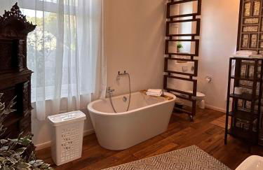 Schöne Altbauwohnung direkt an der Kesselschleuse! - Photo 4