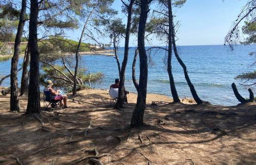 Studio dernier étage vue mer Clim et Wifi - Foto 21