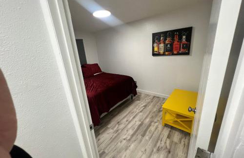 Beautiful downtown Anchorage 4 - Photo 16