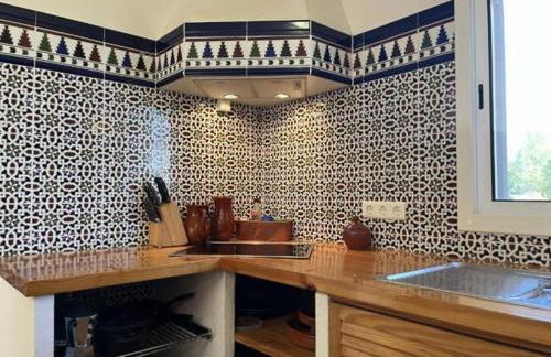 Casa con Piscina Privada, Terraza y Jardín en Sant Jordi - ES-393-33 - Foto 11