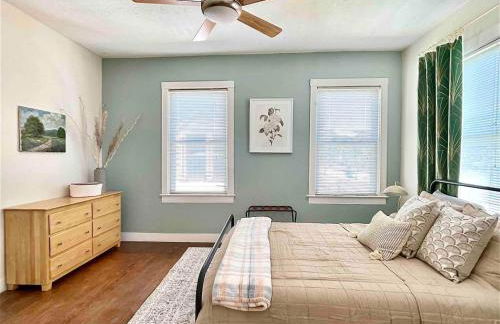 Historic & Chic Beaumont Getaway - Photo 11