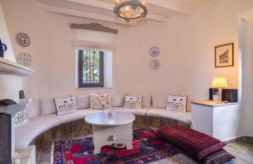 Authentic Cretan Stone Windmill - Foto 5