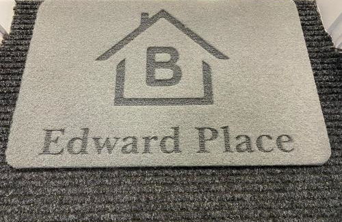 Edward Place Luxury Hot Tub Apartments - Foto 25