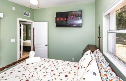 Lakefront Retreat - Boat - Fish - Close to all Orlando Parks - Disney - Universal - SeaWorld - Foto 23