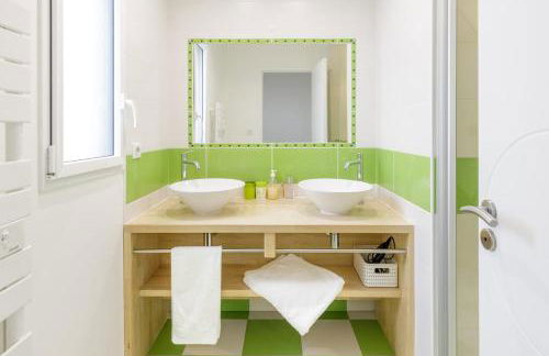 Villa Yana Bretagne Piscine Intérieure partagée et Spa Privatif 100m de la Plage - Foto 25