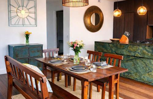 City Centre Roof Terrace Penthouse with Parking - Photo 23