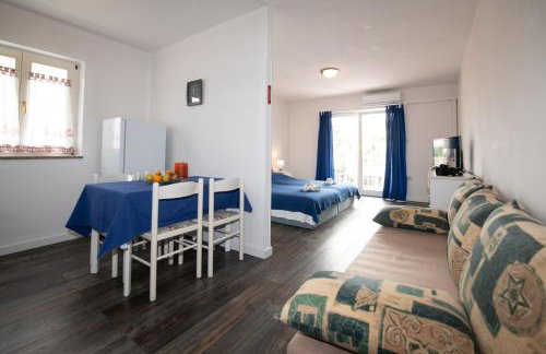 Ika Blue Studio - Photo 16