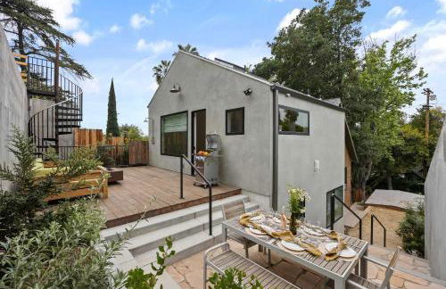 New Listing Hillside Villa by Colby & Conrad - Foto 28