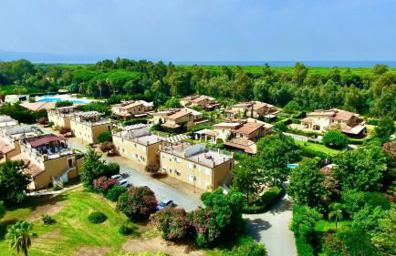 Pizzo Beach Club two bed Apartments 57F - Photo 12