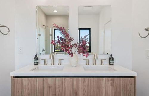 ArtsDistrictDtLA-2022 BUILT WithVIEWS WD - GARAGE - Foto 26