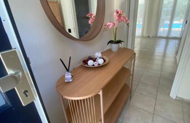 The White Villa - Photo 4