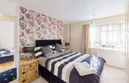 Orpington North Townhouse - Photo 1