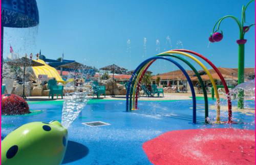 Mobilhome 2ch récent et climatisé-terrasse fermée-jardin sans vis à vis-camping 4 étoiles Les Charmettes - Foto 70