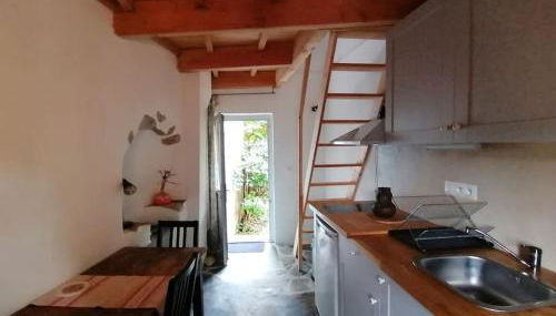 Une tiny house dans le coeur d'un ancien village. - Foto 4