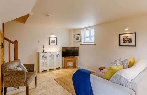 Cottage at The Butchers Arms - Photo 2