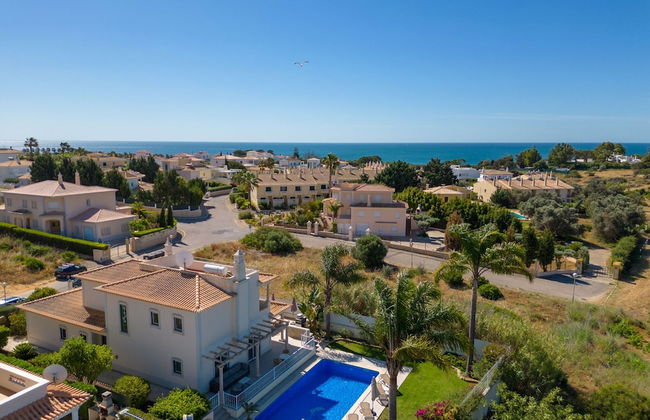 Luxury Villa in Albufeira With Heated Private Pool - Foto 39