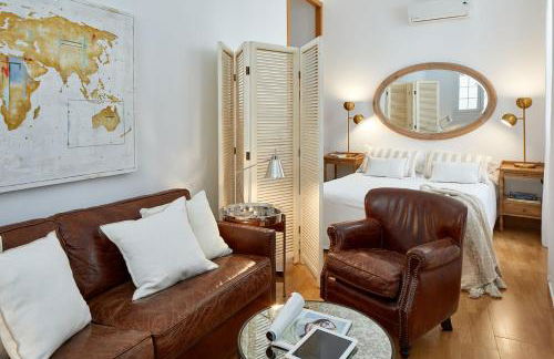 Lodgingmalaga Plaza de la Constitución - Photo 96