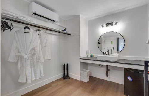 Mount Washington Room 2 at Mount Walker Inn - Foto 10