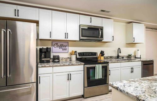 14 Person Adventure Oasis with Hotub - Foto 23