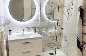 La Bonne Etoile Marseille ! Hébergement romantique ! Jacuzzi et Piscine chauffée - Foto 16