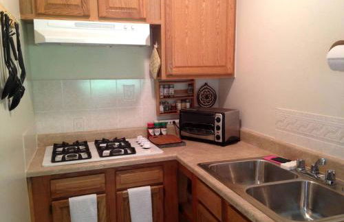 Secluded Cottage Rental in the Woods in Stony Creek, New York - Foto 7