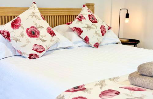 Rural Cottage, 3 beds, 3 bath,LOG BURNER, HOT TUB, with Cymru Holidays - Foto 44