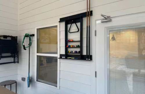 Charming Escape with Hot Tub & Fire Pit Winter Haven! - Foto 36