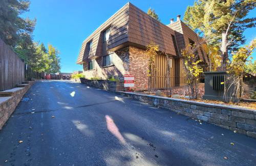 Tahoe Shoreline Retreat - Close to Ski Resorts & HOA Amenities - Foto 71