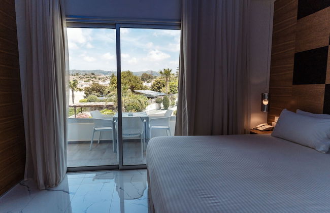 Vrachia Beach Hotel & Suites - Adults only - Photo 16