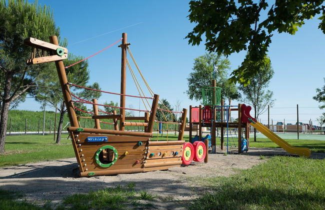 Marina Azzurra Resort - Photo 39