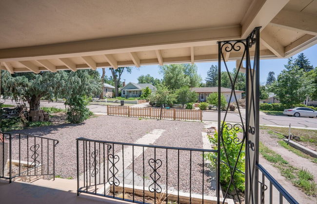 4 Bedroom Mountain View with Firepit & Ping Pong - Foto 28