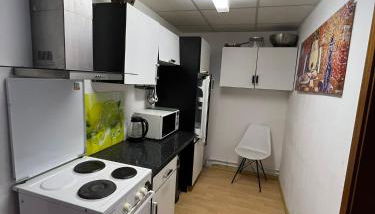 Würzburg Gerbrunn Monteurzimmer Wohnung 2 Etage - Foto 3