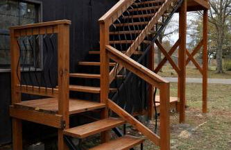 Rooftop Container Home Hot Tub Fire Pit Quiet Country Nights Sleeps 2 guests 20 minutes from Bogue Chitto State Park - Foto 13