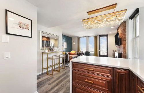 HostWise Stays - Grandview Balcony with Stunning Skyline Views - Foto 8