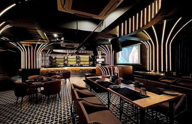 HOTEL BLACK GRAPES INN - Photo 14