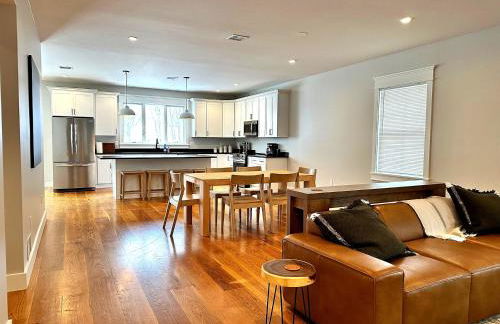 Luxury 3BR with King Beds in Montgomery Village - Foto 1