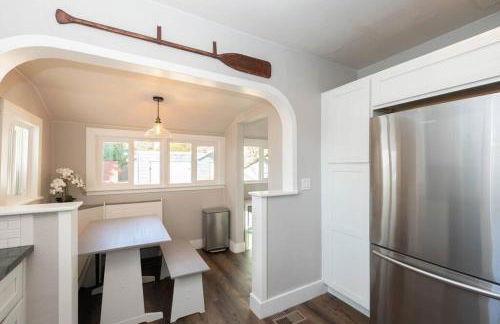 Charming Cozy Cottage with Hot Tub - Foto 20