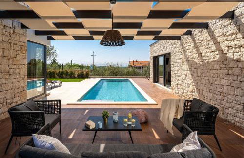 Absolute Traumvilla mit Pool, Sauna, Whirlpool, 6 Bikes, Tischtennis, Outdoor-Kueche, Grillkamin - Photo 1