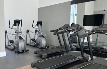 Studio moderno com vista incrível e garagem - Foto 15