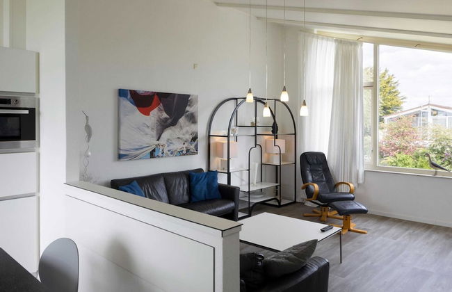 Villa in Zeeland With Sauna & Beach Access - Photo 9