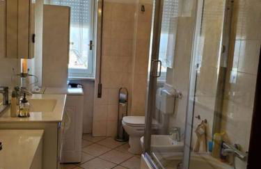 La Rocca Home, accogliente appartamento ad Arona - Foto 4