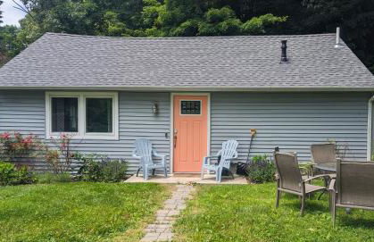 Tranquil Getaway Cottage in Charming, Bethel CT - Foto 32