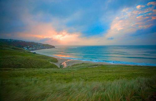 Sheldrake Beach Villa Sea-views Large Garden - Photo 25