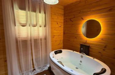 Chalé com Hidro próximo Parque Lago Black Gramado - Photo 11