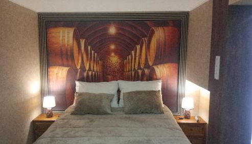 Retiro dos Cedros - Quarto Adega - Foto 2