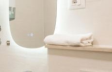 Luxury City Center House - Photo 22